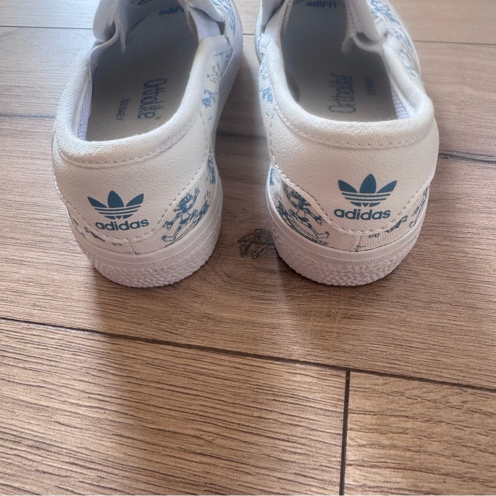 Adidas x Disney Goofy Slip On Sneaker 11.5 - Picture 4 of 6